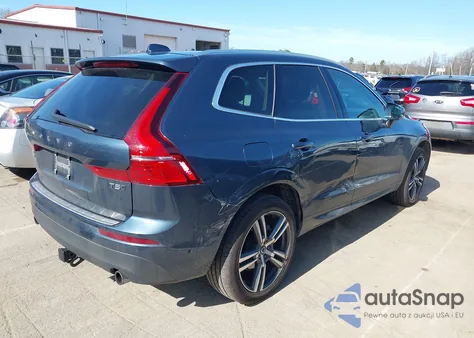 2018 Volvo Xc60 T5 Momentum z USA, uszkodzony, nr VIN YV4102RK8J1085800